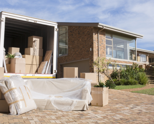 A Home Relocation Survival Kit: Picking Your Moving Day Essentials