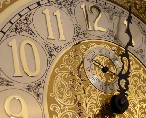 time on a grandfather clock